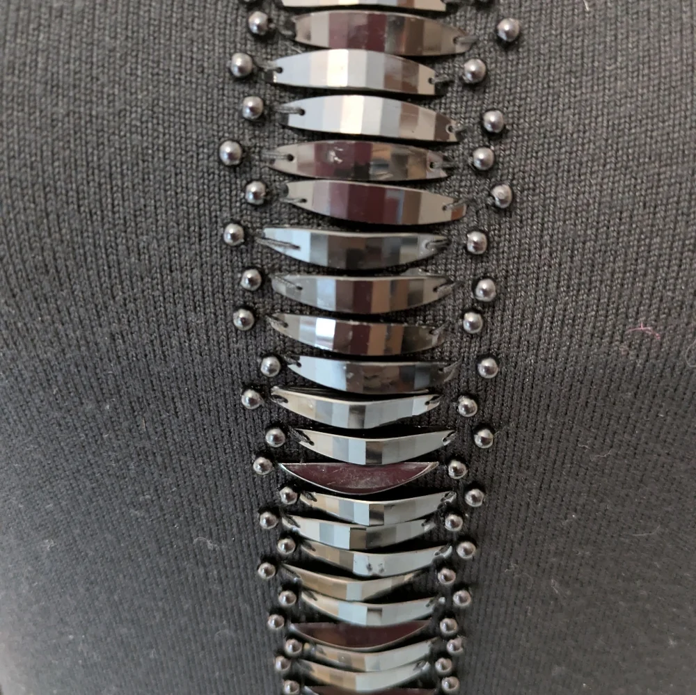 Leo Guy Paris Black Long Sleeve Dress with Beaded Detail - Picture 10 of 15